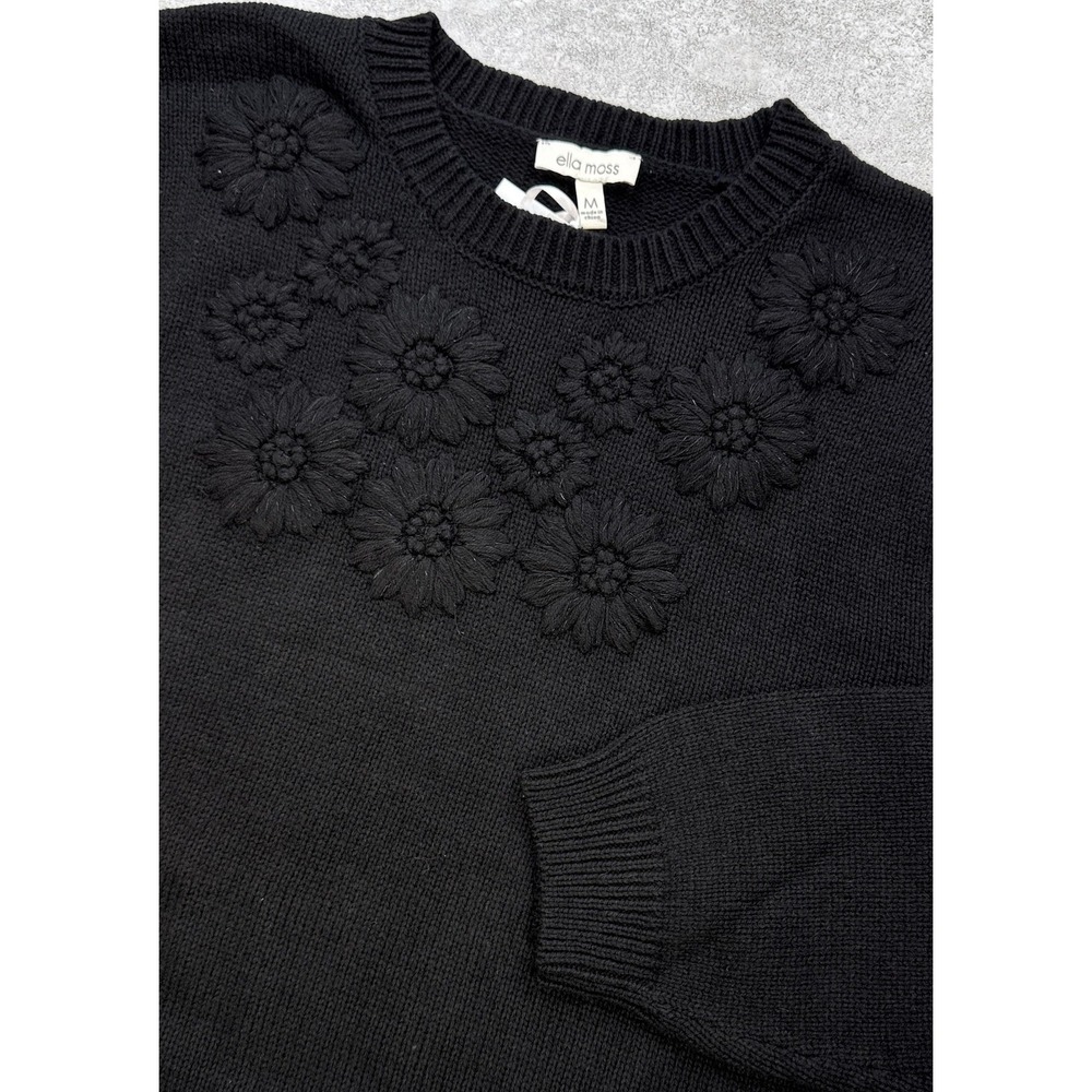 Ella‎ Moss Sweater Womens Medium Black Floral Embroidered Crewneck Pullover Knit